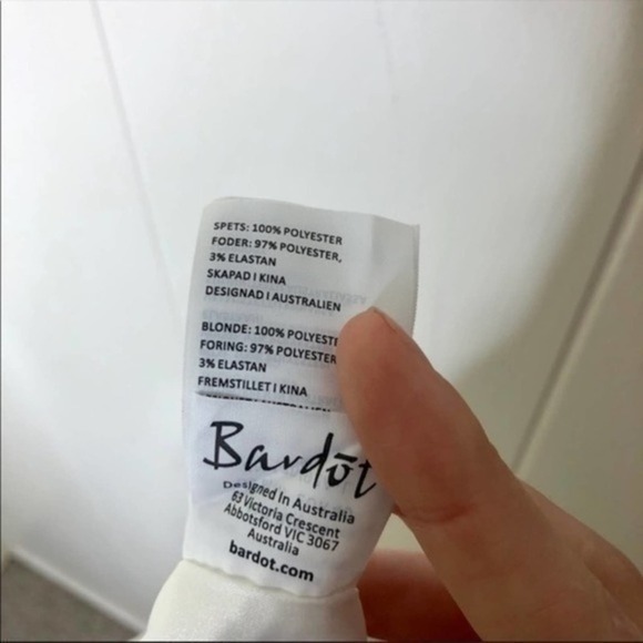 Bardot White Lace Bell Sleeve Boho Dress - Picture 6 of 8